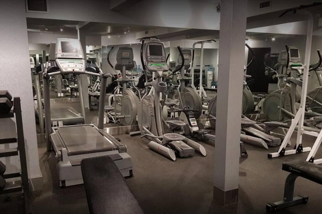 Luxury Two Queen Beds Condo - Grande Rockies Resort Indoor Parking Pool Hot Tub Gym Canmore Exteriér fotografie