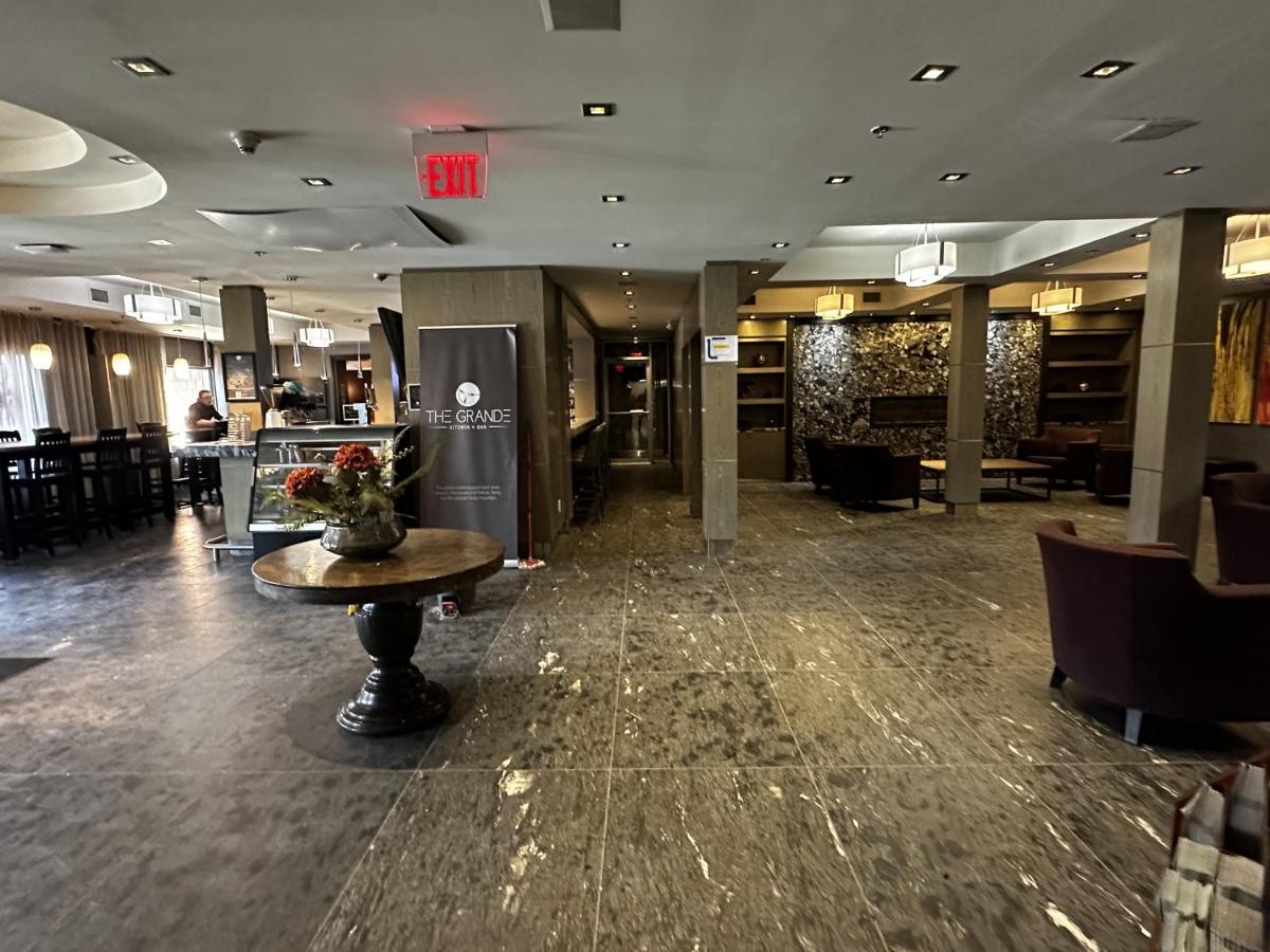 Luxury Two Queen Beds Condo - Grande Rockies Resort Indoor Parking Pool Hot Tub Gym Canmore Exteriér fotografie