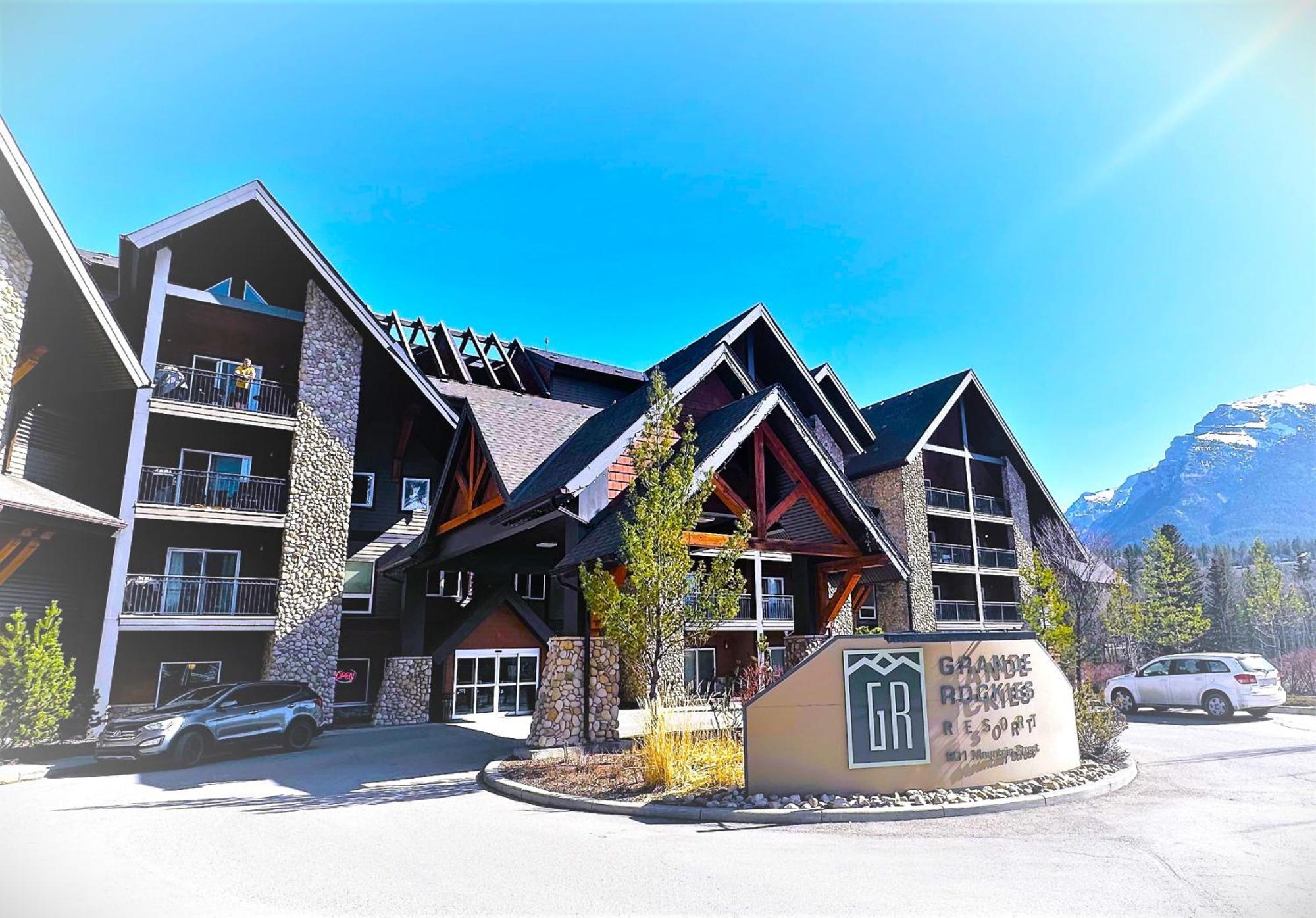 Luxury Two Queen Beds Condo - Grande Rockies Resort Indoor Parking Pool Hot Tub Gym Canmore Exteriér fotografie